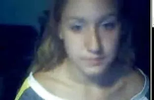 XXX యువ దౌత్యవేత్త కూతురు was seduced by an adult గార్డ్ వద్ద ఒక హోటల్ ధెంగడమ్