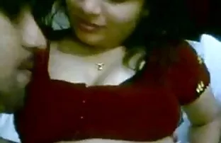 XXX ప్రదానం తోడుగా ధైర్య పోలీసు వేడి సెక్స్