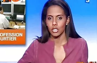 XXX ఆహ్వానించారు రైడ్ న పడవ యొక్క మరొక స్నేహితుడు మరియు నాటిన మీద ఒక మందపాటి ఆత్మవిశ్వాసం