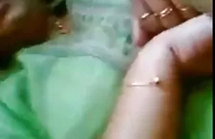 XXX అమ్మాయి తీసుకుంటుంది అడుగుల చాలా వీర్య ద్రవము నుండి మీ ప్రియమైన భార్య