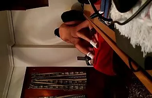 XXX మ్యాచ్ తర్వాత అమ్మాయి సాకర్ క్రీడాకారులు లాకర్ గదిలో ఇవ్వాలని ఓటమి అబ్బాయిలు