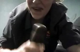 XXX దుర్బుద్ధి రాగి జుట్టు పూకు మీధ వేలితోరుద్ధడమ్ పూకు ముందు hot sex with a guy