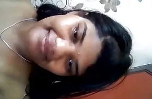 XXX రష్యన్ ఇంటి యజమానురాలు చురుకుగా శిఖర బెడ్ రూమ్ లో, కండరాల విదేశీయుడు