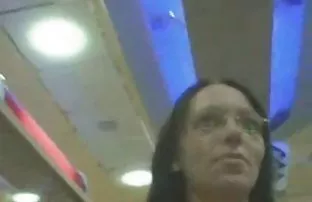 XXX పరిపక్వ మరియు యువ మోడల్ అంగీకరించింది. సెక్స్ తో గర్వంగా ప్రధాన