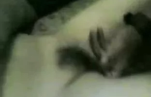 XXX బ్లాండ్ పతిత నిర్వహిస్తుంది ఒక పెద్ద ఆత్మవిశ్వాసం చేతిపార