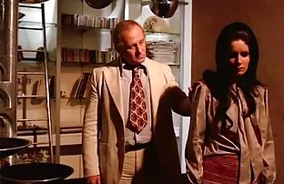 XXX శృంగారమైన సూపర్ హీరోస్ యుద్ధం కోసం సిద్ధం చెడ్డ తో వేడి సెక్స్