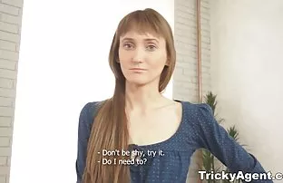 XXX సెక్సీ గేమ్ దొంగ తన బాధితుడు ended with an Orgy