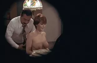 XXX ముగ్గరితో సెక్స్ సెక్సీ విద్యార్థులు ఆడవారు బెడ్ రూమ్ లో మంచం మీద