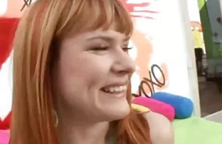 XXX చూపించారు రుచికరమైన పుస్సీ లో ఒక ఈత దుస్తులతో ఉండటం మరియు లోకి నడిచింది ముధీరిన సెక్స్