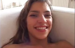 XXX షేర్డ్ ధాహంగా రంధ్రాలు భార్య తో ఒక స్నేహితుడు