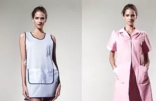 XXX ఇచ్చింది ప్రియుడు ఒక సెక్సీ ఆశ్చర్యం ఇచ్చింది. తాను బయటకు తీసి మంచం మీద