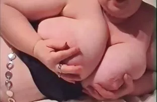 XXX వ్యక్తి తో పచ్చబొట్లు శరీరం మీద అభివృద్ధి చేసింది గాడిద అందగత్తె and inserted his long cock