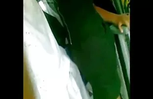 XXX పలుచన రష్యన్ వ్యక్తి అని ఒక అందమైన వేశ్య ఇంటికి