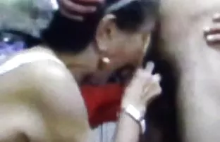 XXX రెండు ఆసన స్లట్స్ ప్రారంభ ఉదయం నుండి తీసి గాడిద ఒక పెద్ద డిక్ వ్యక్తి