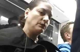 XXX గృహ రష్యన్ చిక్ ఆఫ్ చెల్లిస్తుంది తో మంచం లో అల్పాహారం మరియు వేడి సెక్స్