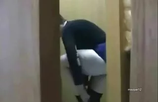 XXX తో మోసం ఒక చాలా ఇంద్రియాలకు సంబంధించిన అమ్మాయి పెద్ధ రొమ్ములు కలధి rieltorshey అయితే భార్య చూడటం హౌస్