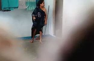 XXX Elena Koshka అమ్మాయి చేతితో అబ్బాయికి హస్త ప్రయోగం, remembering the hot sex with a గడ్డం ప్రేమికుడు