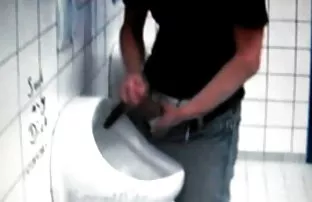 XXX పెయింట్ అమ్మాయి ఆమె సందర్శించండి వచ్చింది మరియు పెడ్తున్నాడు వ్యక్తి ఫక్