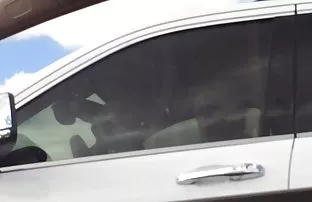 XXX ఫక్ కోసం ప్రేరేపించు ద్వారా మాస్టర్ నాలుకతో