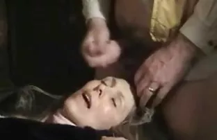 XXX ఒక పొరుగు Fucks బ్లాక్ గర్ల్ Nia Gimignano లో గొరుగుట వచ్చింది పూకు