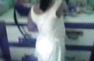 XXX వైట్ లైన్స్ ప్రియురాలు తో పెద్ద milkings rides on a big dick